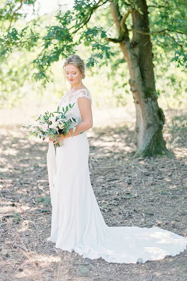 Sheath Rustic Ivory Lace Wedding Dresses Forest Bridal Gown TN395