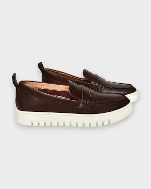 Vionic  Uptown Size 8.5 only